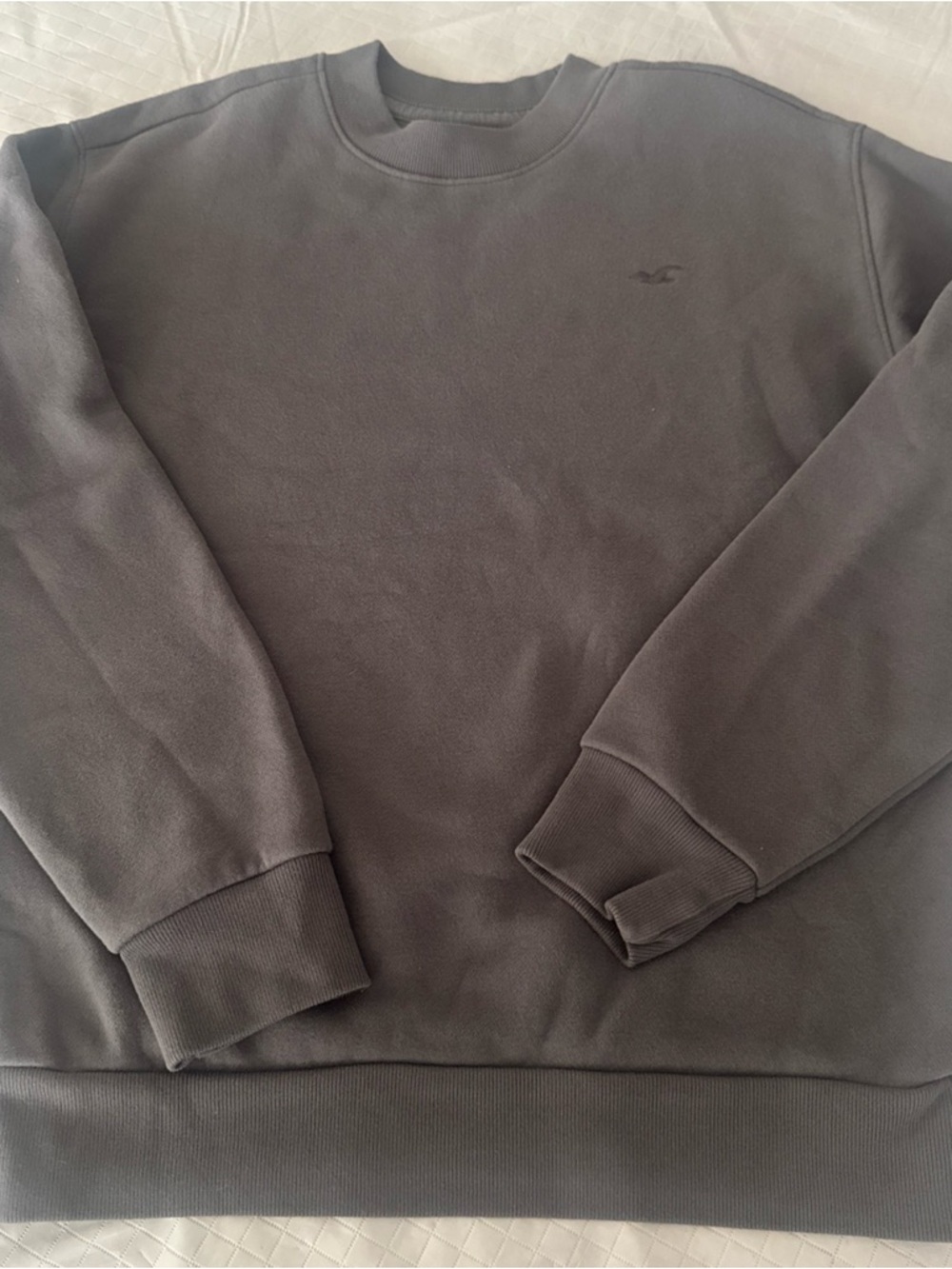Hollister Men's Crewneck Sweatshirt - Dark Charcoal